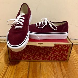 Vans Platdorm Suede lace-up Sneaker